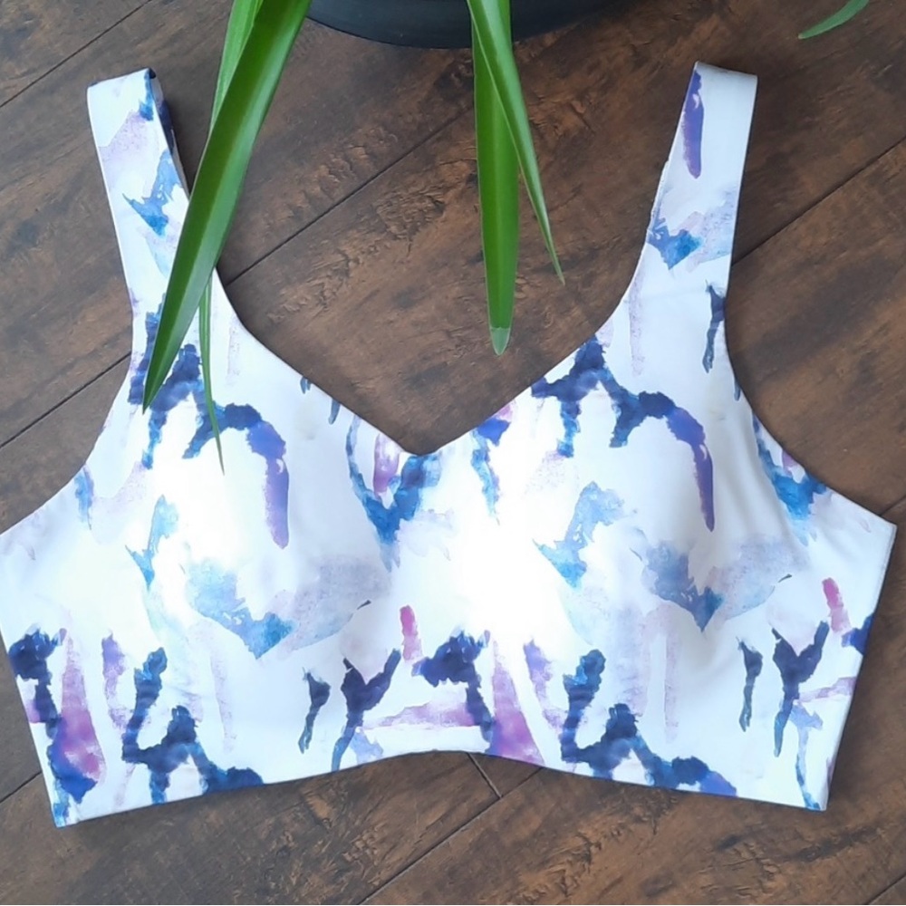 Knix Catalyst Size 4 Bra